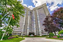 2301 - 1333 BLOOR STREET  Mississauga, ON L4Y 3T6