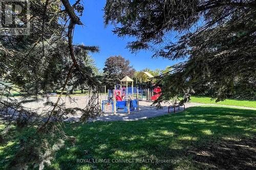 Bsmt - 326 Rosedale Drive W, Whitby, ON - Outdoor