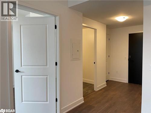 2343 Khalsa Gate Unit# 201, Oakville, ON - Indoor Photo Showing Other Room