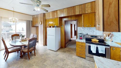 200 3Rd Avenue, Cranbrook, BC - Indoor