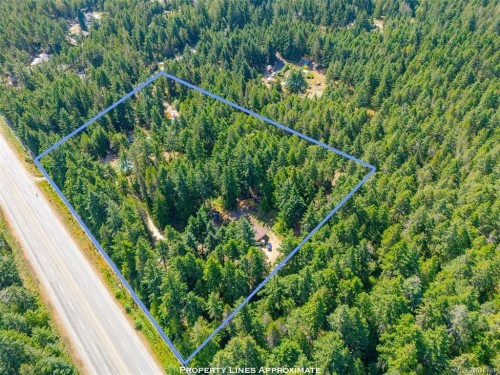 300 Oakdowne Rd, Qualicum Beach, BC 