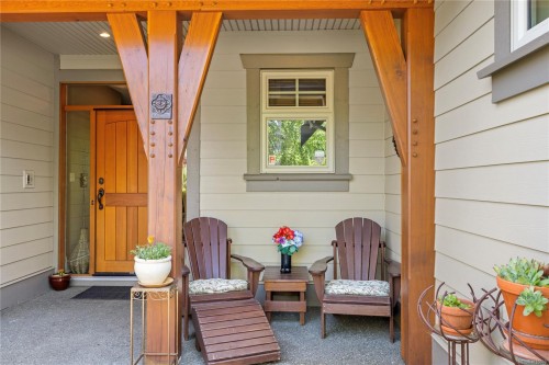 649 Eaglewood Crt, Qualicum Beach, BC 