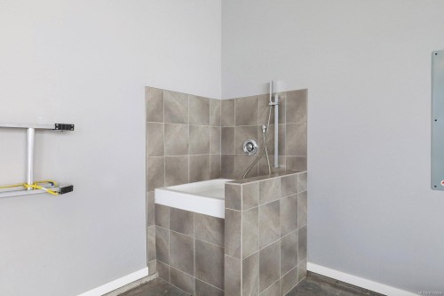 300 Connemara Rd, Comox, BC 