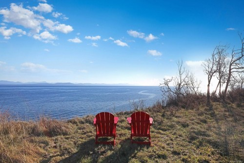 300 Connemara Rd, Comox, BC 