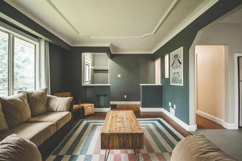 420 Oakland Ave, Winnipeg, MB 