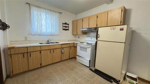 296 Patrick St, Winnipeg, MB 