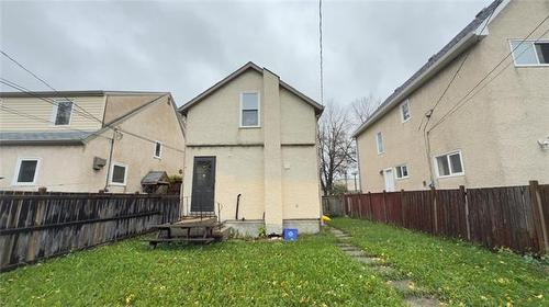 296 Patrick St, Winnipeg, MB 