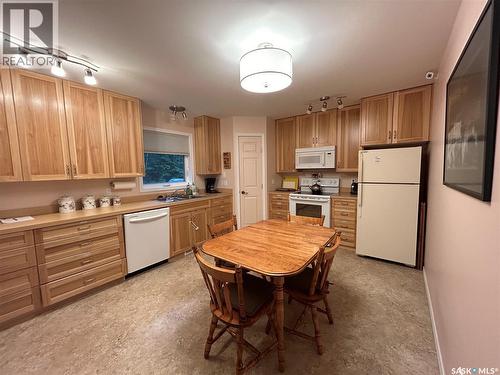 5 Clearsand Drive, Candle Lake, SK - Indoor Photo Showing Kitchen With Double Sink
