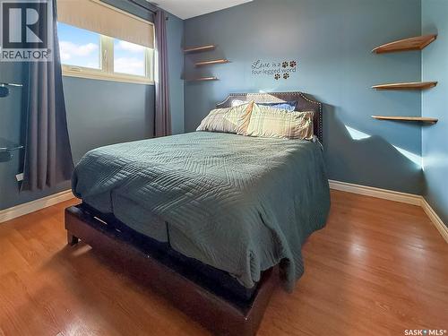 1080 4Th Street E, Prince Albert, SK - Indoor Photo Showing Bedroom