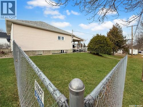 1080 4Th Street E, Prince Albert, SK - Outdoor