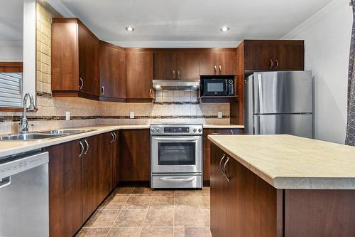 Cuisine - 471 Place Du Louvre, Mascouche, QC - Indoor Photo Showing Kitchen With Double Sink