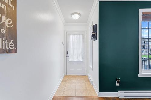 Hall d'entrée/Vestibule - 471 Place Du Louvre, Mascouche, QC - Indoor Photo Showing Other Room