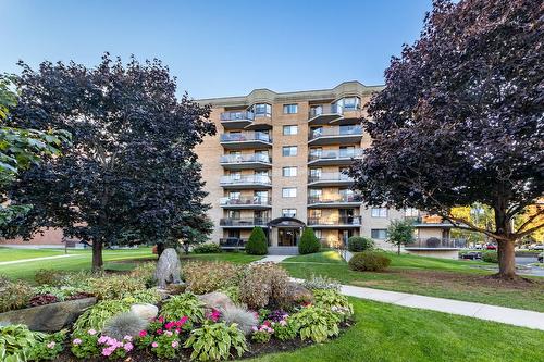 607-6850 Boul. des Roseraies  Montréal (Anjou), QC H1M 3B8