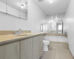 Salle de bains attenante à la CCP - 