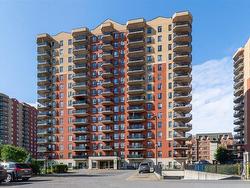 901-3330 Boul. Le Carrefour  Laval (Chomedey), QC H7T 0B8