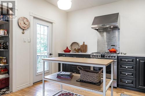 180 Elizabeth Street, Stratford, ON - Indoor