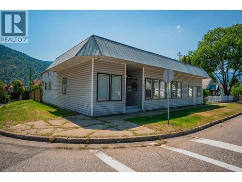 2194 SIXTH Avenue  Trail, BC V1R 3B7