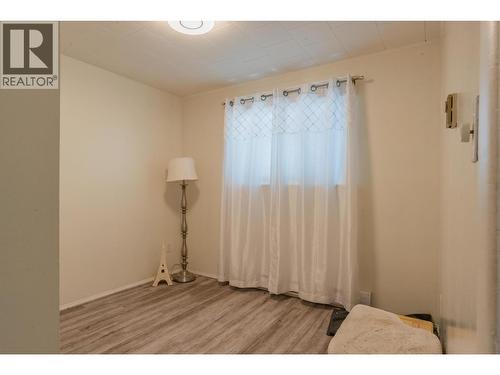 2194 Sixth Avenue, Trail, BC - Indoor