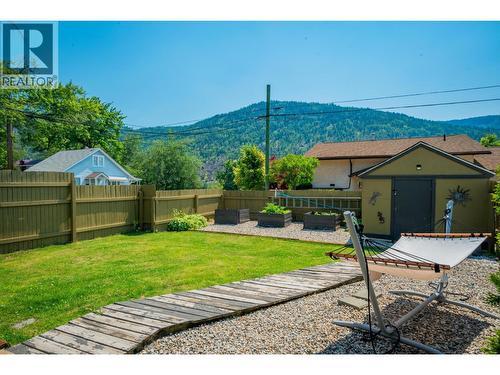 2194 Sixth Avenue, Trail, BC - Outdoor With Deck Patio Veranda