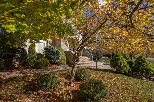 Backyard - 2 Place De Montmedy, Lorraine, QC - Outdoor