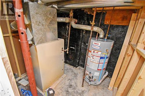 286-290 Hazel St, Sudbury, ON - Indoor Photo Showing Basement