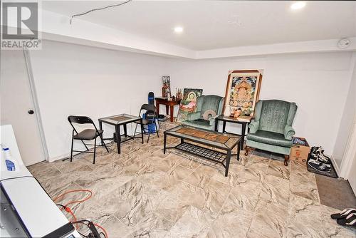 286-290 Hazel St, Sudbury, ON - Indoor