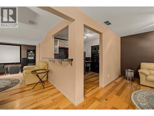 3929 Gallaghers Circle, Kelowna, BC - Indoor