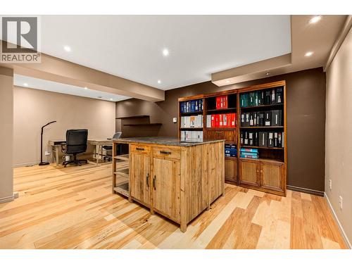 3929 Gallaghers Circle, Kelowna, BC - Indoor Photo Showing Other Room