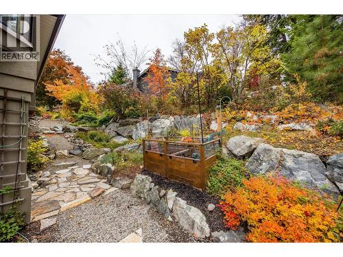 3929 Gallaghers Circle, Kelowna, BC - Outdoor