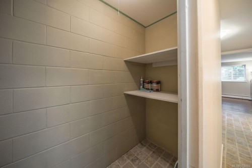 1102-1097 Bowen Rd, Nanaimo, BC - Indoor Photo Showing Other Room