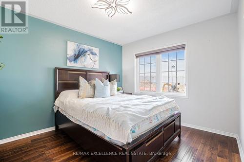 3366 Mikalda Road, Burlington, ON - Indoor Photo Showing Bedroom