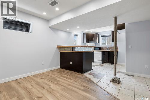 2711 Mackay Street, Regina, SK - Indoor Photo Showing Kitchen