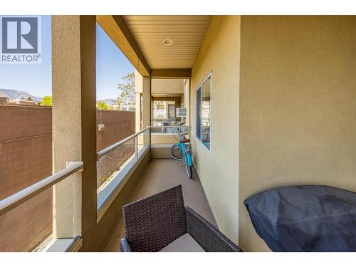 1125 Bernard Avenue Unit# 204, Kelowna, BC - Outdoor With Exterior
