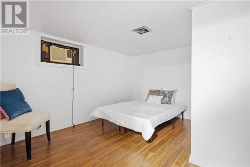 913 Miller Street, Greater Sudbury, ON - Indoor Photo Showing Bedroom