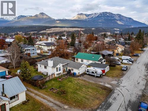 517 12Th Street S, Golden, BC - Outdoor With View