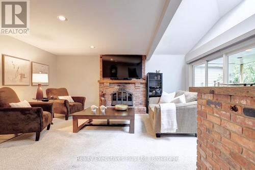 322 Pine Avenue, Oakville (Oo Old Oakville), ON - Indoor Photo Showing Living Room With Fireplace