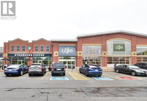 322 Pine Avenue, Oakville (Oo Old Oakville), ON - Outdoor