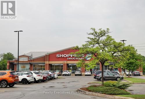 322 Pine Avenue, Oakville (Oo Old Oakville), ON - Outdoor