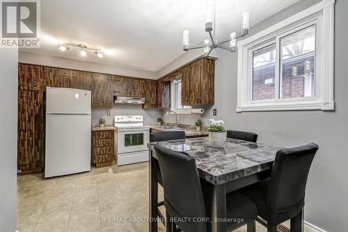 211 East 8Th Street, Hamilton, ON - Indoor