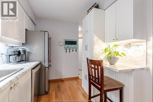 70 Glenroy Unit# 7, London, ON - Indoor Photo Showing Kitchen