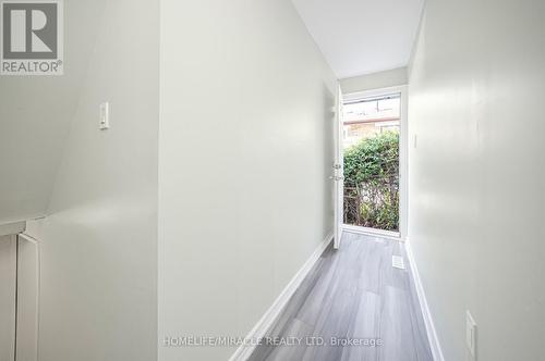 3777 Woodruff Crescent, Mississauga, ON - Indoor Photo Showing Other Room