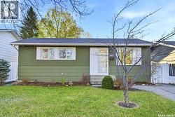 441 Brock CRESCENT  Saskatoon, SK S7H 4N3