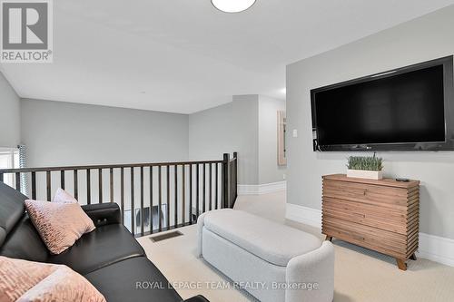 743 Brian Good Avenue, Ottawa, ON - Indoor