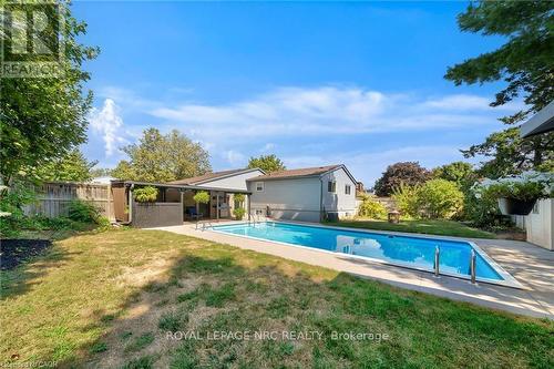 23 Bismark Drive, Cambridge, ON - Outdoor With In Ground Pool With Backyard