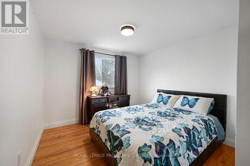2804 Myrtle Place, Elizabethtown-Kitley, ON - Indoor Photo Showing Bedroom