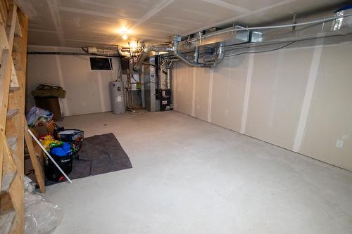 32 Oakleigh Place, Winnipeg, MB - Indoor Photo Showing Other Room