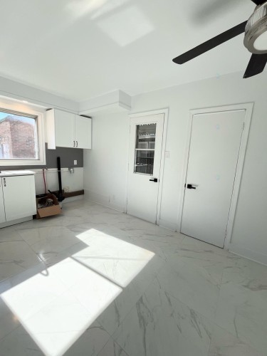 Cuisine - 10290 Rue St-Urbain, Montréal (Ahuntsic-Cartierville), QC - Indoor Photo Showing Other Room