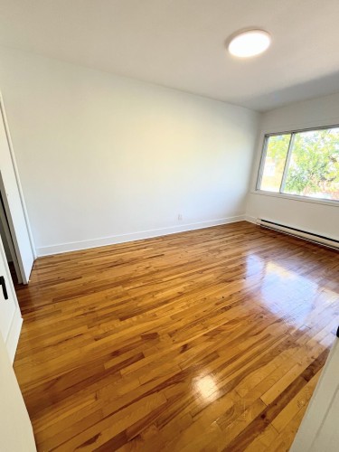 Chambre à coucher principale - 10290 Rue St-Urbain, Montréal (Ahuntsic-Cartierville), QC - Indoor Photo Showing Other Room