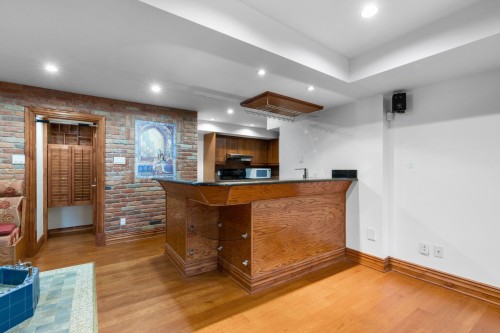Kitchen - 2140 Ch. Lucerne, Mont-Royal, QC - Indoor