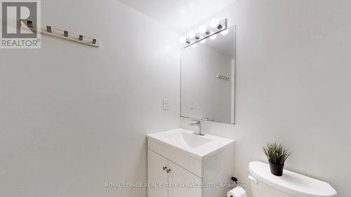 1111 - 50 Kingsbridge Garden, Mississauga, ON - Indoor Photo Showing Bathroom